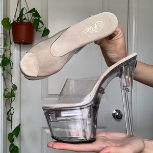 PLATFORM PLEASER HEELS